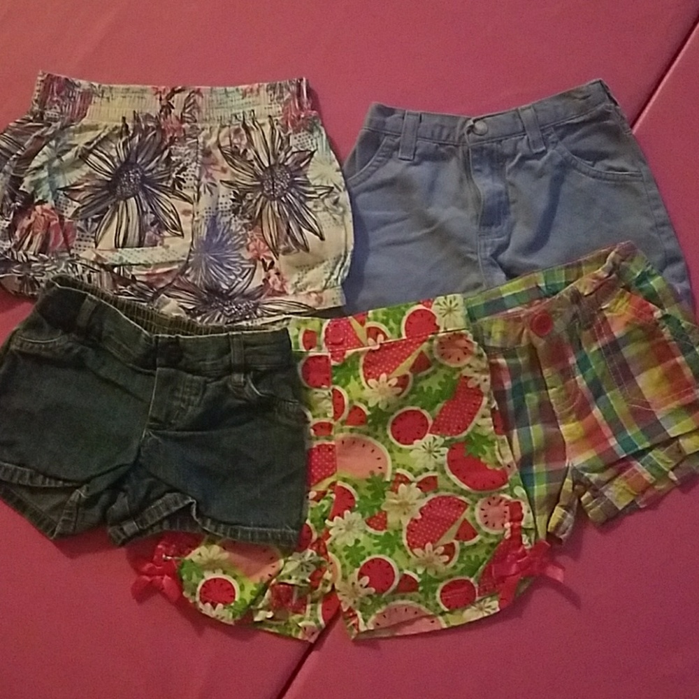 5 pairs of shorts